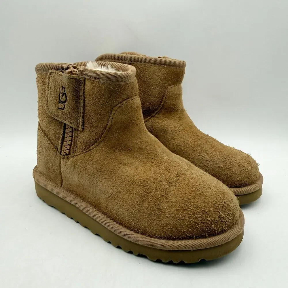 UGG kids adri